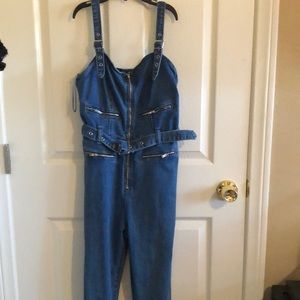 Never wore it it’s just not my style anymore